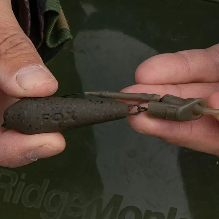 Fox Edges Angled Drop Off Run Rig, Gewinkeltes Kit, Camo Fox Edges Angled Drop Off Run Rig, Gewinkeltes Kit, Camo -Fox Verkaufs-Shop